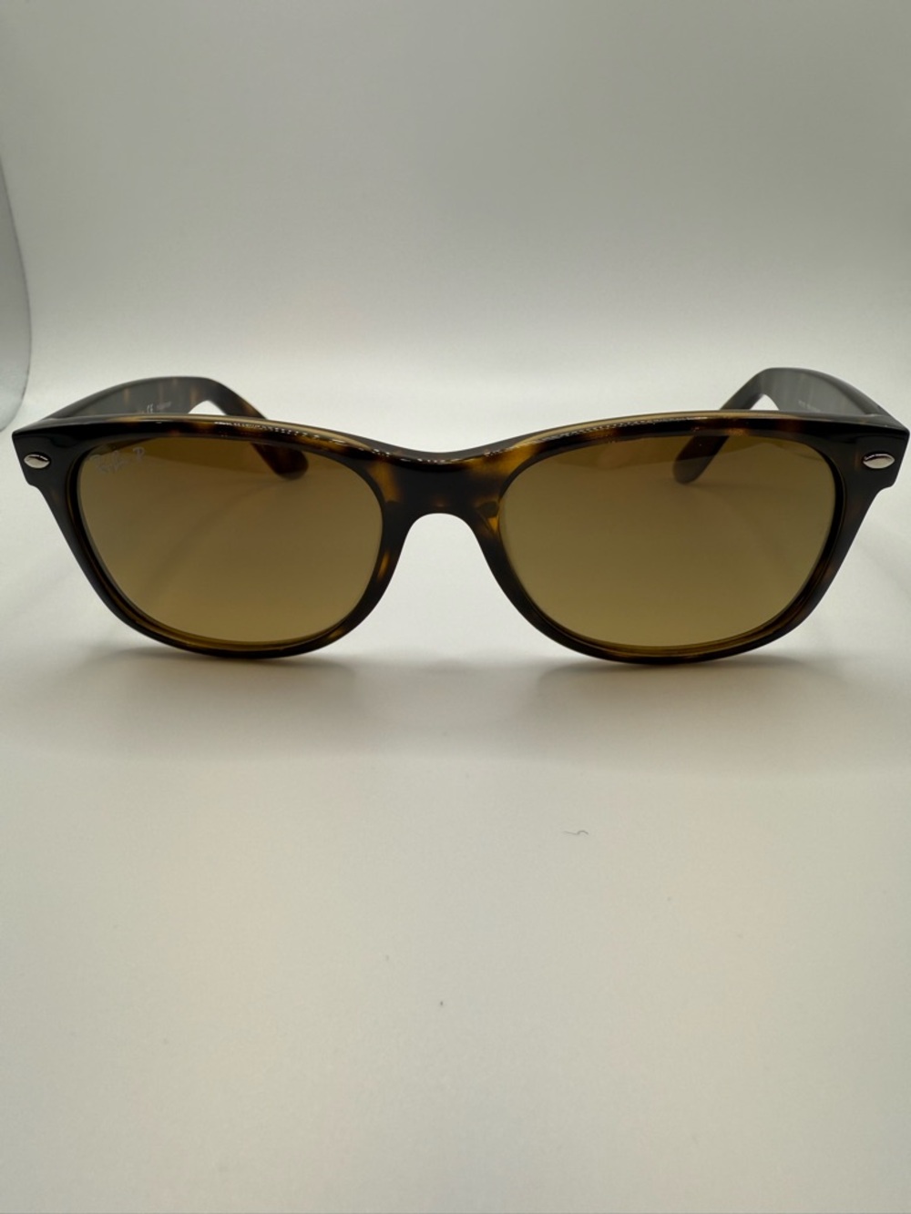 Polarized Ray-Ban New Wayfarer Sunglasses in Tortoise Shell - Picture 8 of 8